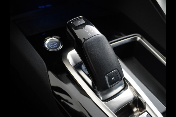 Peugeot 3008 T131pk AUT-8 Elektr.+Leer 360-Camera Navi Avantage Adaptive-Cruise FOCAL-hifi Sport-St. Connected Apps Apple-Carplay Android Mir Priv.glas Mistl. Licht en Zichtpakket Chroom-Optic Elektr.Inklapbare spiegels Origin.NLSe Auto Leer-Sport-Comfort-stoelen+Verwarmd Priv.glas EURO 6.2 Nieuw € 42.000!