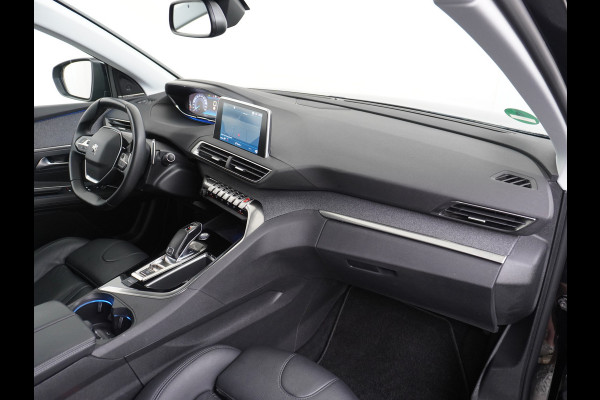 Peugeot 3008 T131pk AUT-8 Elektr.+Leer 360-Camera Navi Avantage Adaptive-Cruise FOCAL-hifi Sport-St. Connected Apps Apple-Carplay Android Mir Priv.glas Mistl. Licht en Zichtpakket Chroom-Optic Elektr.Inklapbare spiegels Origin.NLSe Auto Leer-Sport-Comfort-stoelen+Verwarmd Priv.glas EURO 6.2 Nieuw € 42.000!