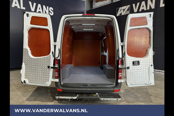 Mercedes-Benz Sprinter 316 CDI 164pk L2H2 Euro6 Airco | 2800kg Trekhaak | Cruisecontrol Parkeersensoren, Chauffeursstoel