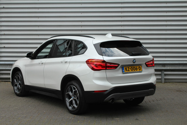 BMW X1 sDrive18i 136pk Centennial Executive AUTOMAAT NL-Auto NAP Clima Cruise Navi PDC 17"LMV Afn. Trekaak 1700kg