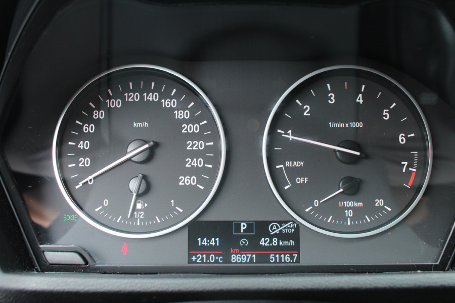 BMW X1 sDrive18i 136pk Centennial Executive AUTOMAAT NL-Auto NAP Clima Cruise Navi PDC 17"LMV Afn. Trekaak 1700kg