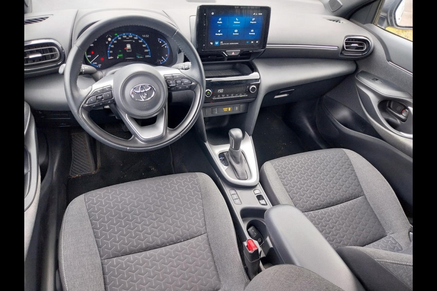 Toyota Yaris Cross 1.5 Hybrid First Edition Bi-Tone | 1e eigenaar | Dealer onderhouden | Navigatie | Apple Carplay & AndroidAUTO | Camera |