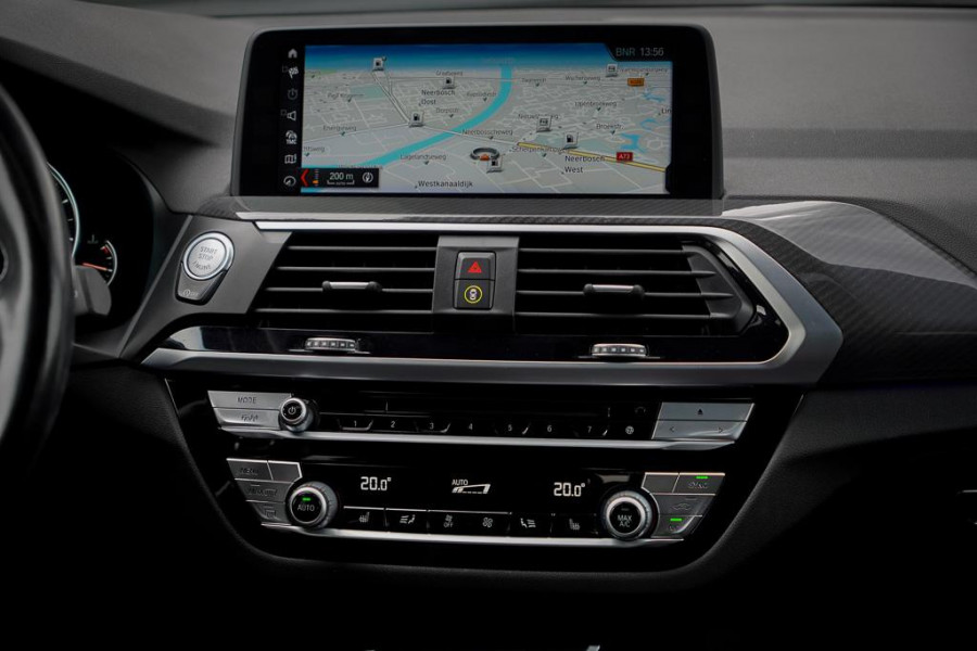 BMW X3 xDrive30i High Executive / M-Sport / Pano / Trekhaak / Drive Assist / HUD / Adaptive Cruise