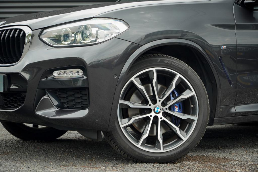 BMW X3 xDrive30i High Executive / M-Sport / Pano / Trekhaak / Drive Assist / HUD / Adaptive Cruise