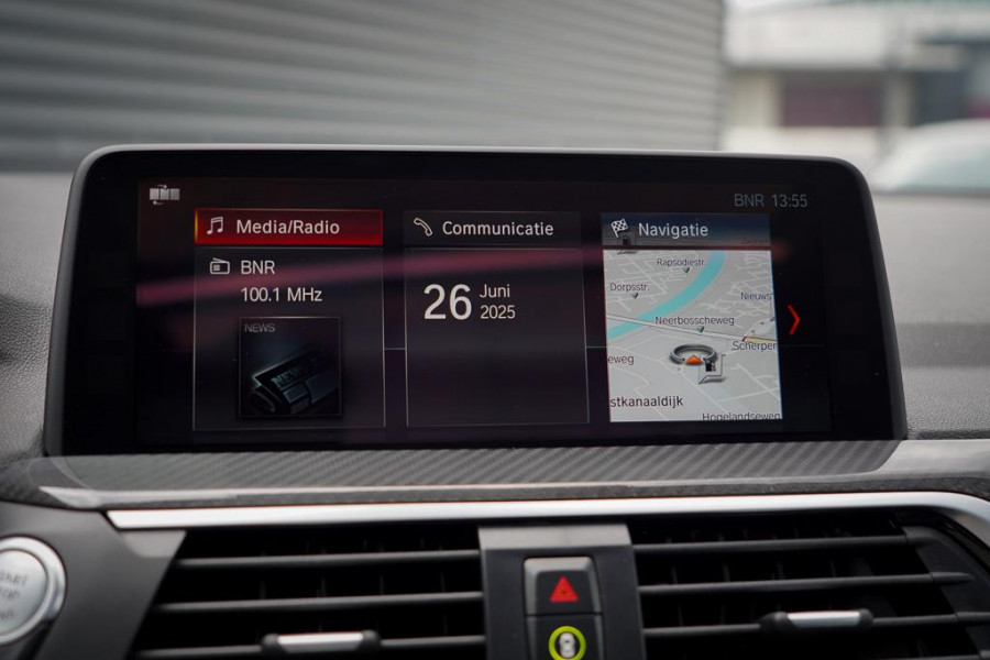 BMW X3 xDrive30i High Executive / M-Sport / Pano / Trekhaak / Drive Assist / HUD / Adaptive Cruise