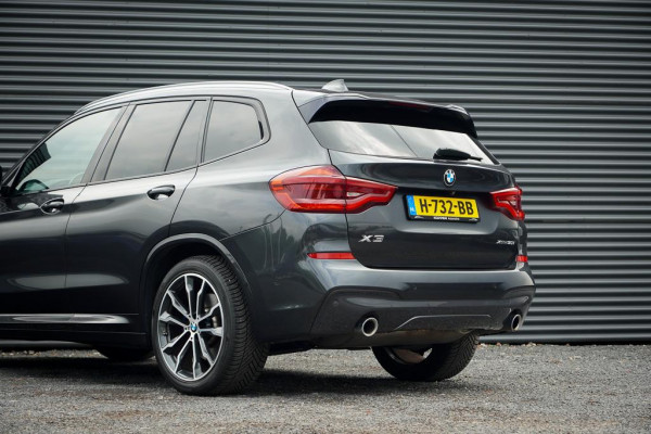 BMW X3 xDrive30i High Executive / M-Sport / Pano / Trekhaak / Drive Assist / HUD / Adaptive Cruise