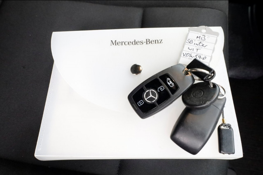 Mercedes-Benz Sprinter 516 CDI 163pk L2H2 7G Automaat LED/ACC/Camera/Trekhaak 3500kg 01-2020