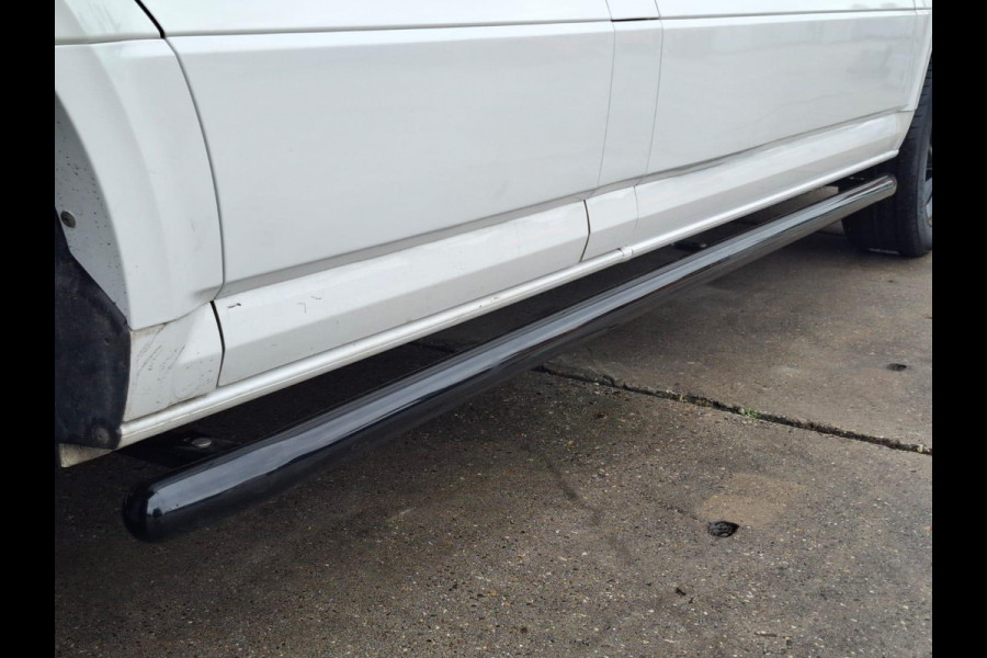Volkswagen Crafter 35 2.0 TDI L3H3 EL Trendline AIRCO / CRUISE CONTROLE / NAVI / 3 ZITS / APPLE CARPLAY