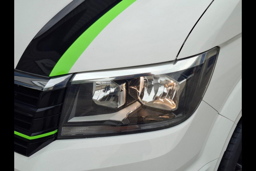 Volkswagen Crafter 35 2.0 TDI L3H3 EL Trendline AIRCO / CRUISE CONTROLE / NAVI / 3 ZITS / APPLE CARPLAY