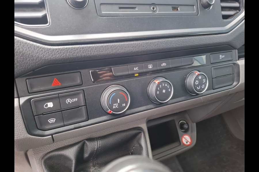 Volkswagen Crafter 35 2.0 TDI L3H3 EL Trendline AIRCO / CRUISE CONTROLE / NAVI / 3 ZITS / APPLE CARPLAY