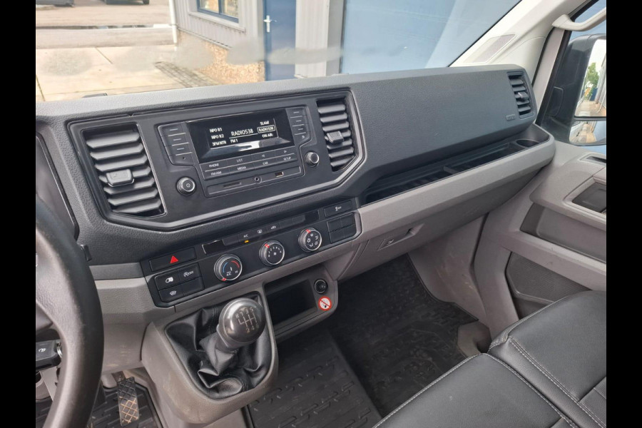 Volkswagen Crafter 35 2.0 TDI L3H3 EL Trendline AIRCO / CRUISE CONTROLE / NAVI / 3 ZITS / APPLE CARPLAY