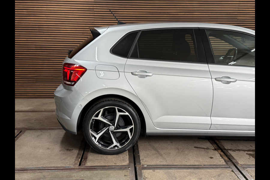 Volkswagen Polo 1.0 TSI Highline Business R | LED | PDC Voor + Achter | Camera | R-Line