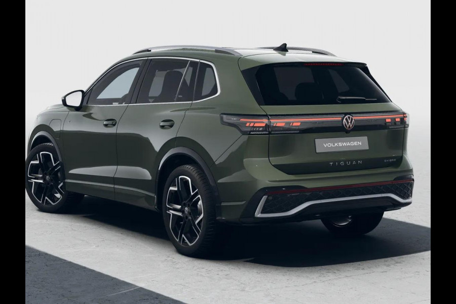 Volkswagen Tiguan R-Line-Edition 1.5 eHybrid 150 kW / 204 pk SUV 6 v