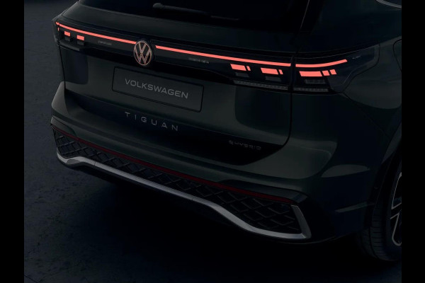 Volkswagen Tiguan R-Line-Edition 1.5 eHybrid 150 kW / 204 pk SUV 6 v