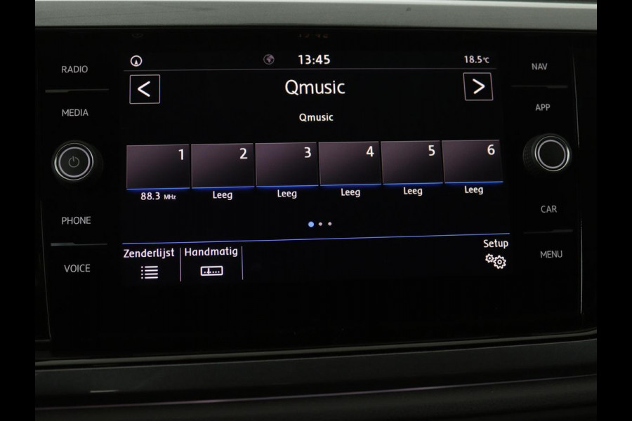 Volkswagen Polo 1.0 TSI Highline | Stoelverwarming | Parkeerhulp | Adaptive cruise | Navigatie | Bluetooth | Climate control | Getint glas