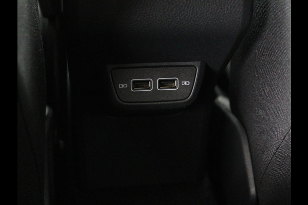 Volkswagen Polo 1.0 TSI Highline | Stoelverwarming | Parkeerhulp | Adaptive cruise | Navigatie | Bluetooth | Climate control | Getint glas