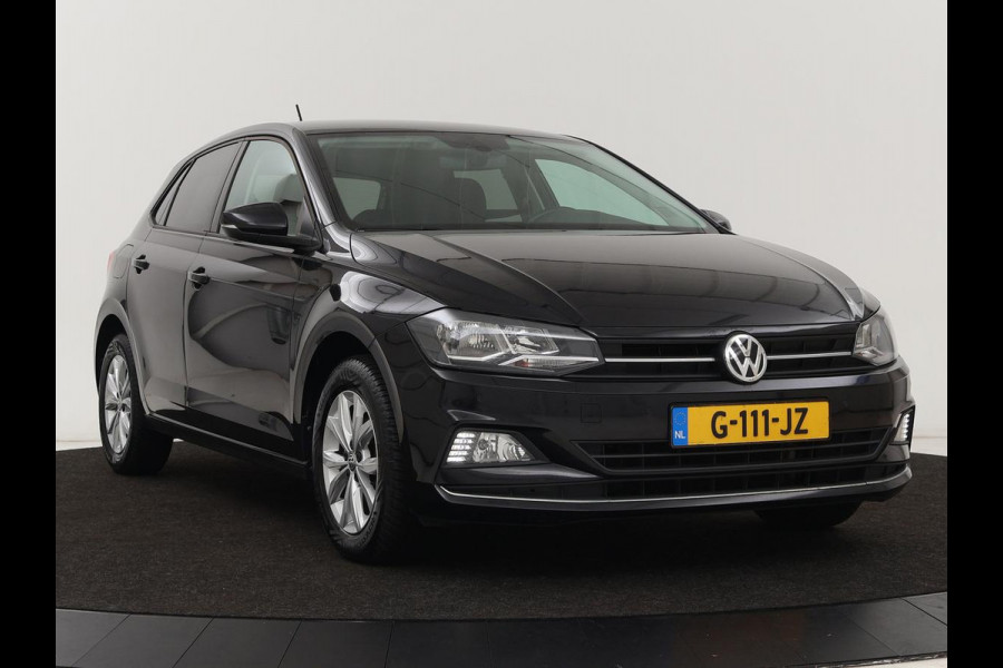 Volkswagen Polo 1.0 TSI Highline | Stoelverwarming | Parkeerhulp | Adaptive cruise | Navigatie | Bluetooth | Climate control | Getint glas