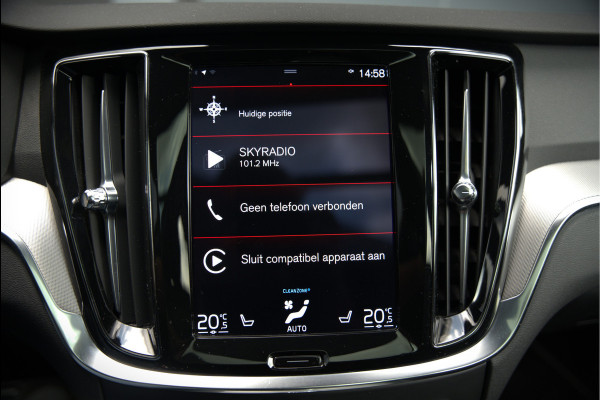 Volvo V60 2.0 B3 R-Design | Panoramadak | Harman Kardon | Keyless | Elektrische Stoelen | Stuurverwarming | Stoelverwarming | Camera | Adaptive Cruise Control | Leer | LED | DAB | Parkeensensoren
