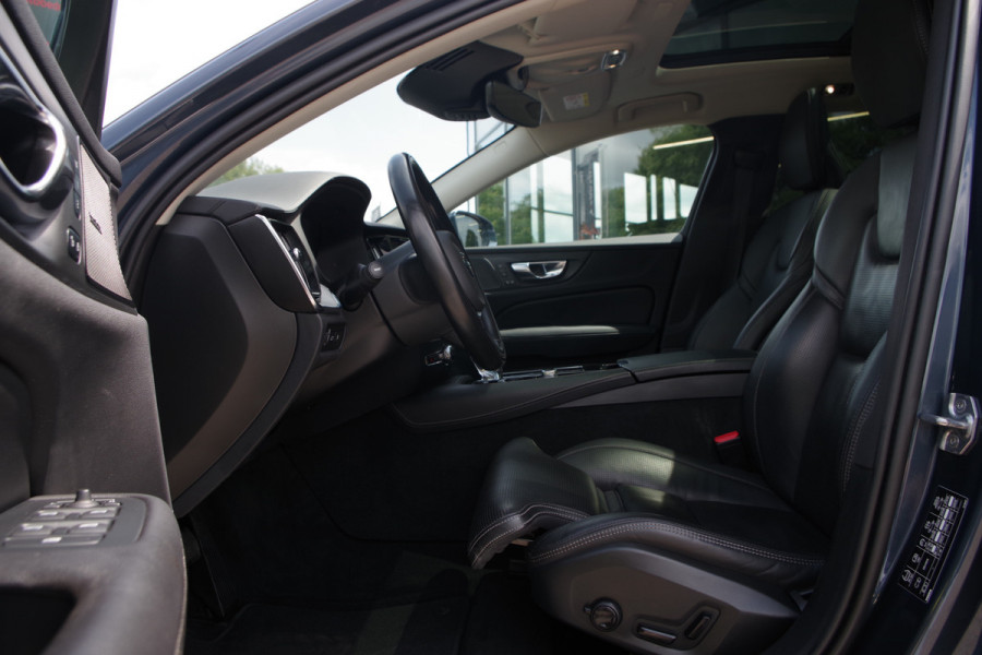 Volvo V60 2.0 T6 Recharge AWD Inscription 340 PK PHEV, Panoramadak, Harman/Kardon, 360 Camera, Trekhaak.
