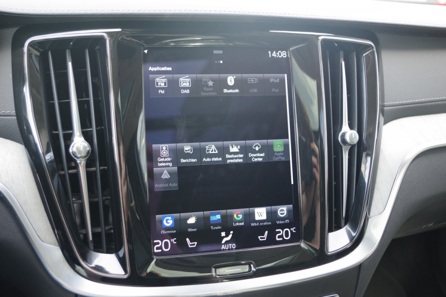 Volvo V60 2.0 T6 Recharge AWD Inscription 340 PK PHEV, Panoramadak, Harman/Kardon, 360 Camera, Trekhaak.