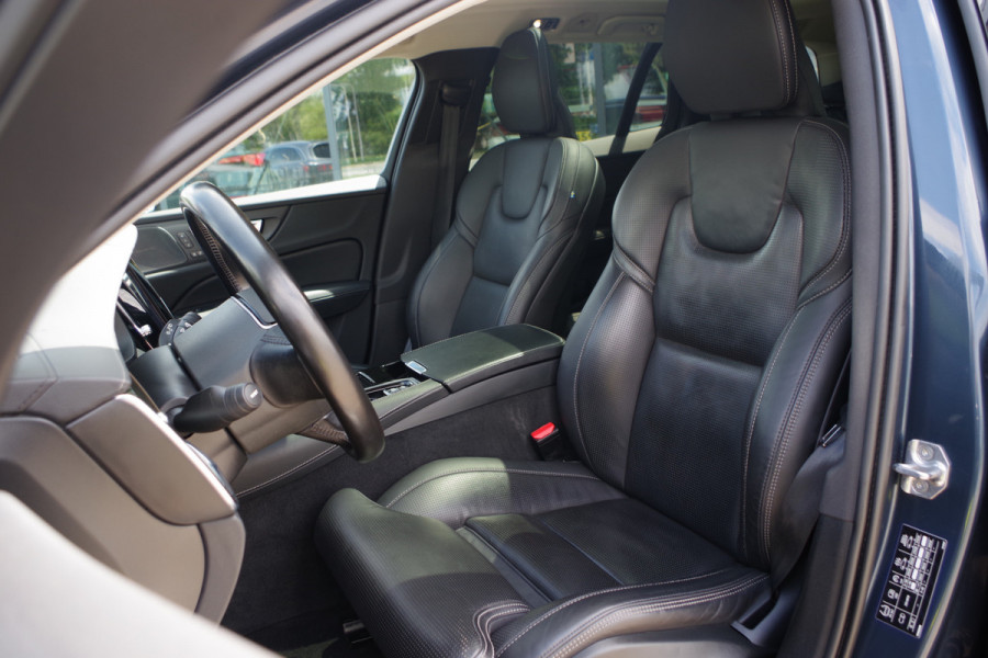 Volvo V60 2.0 T6 Recharge AWD Inscription 340 PK PHEV, Panoramadak, Harman/Kardon, 360 Camera, Trekhaak.