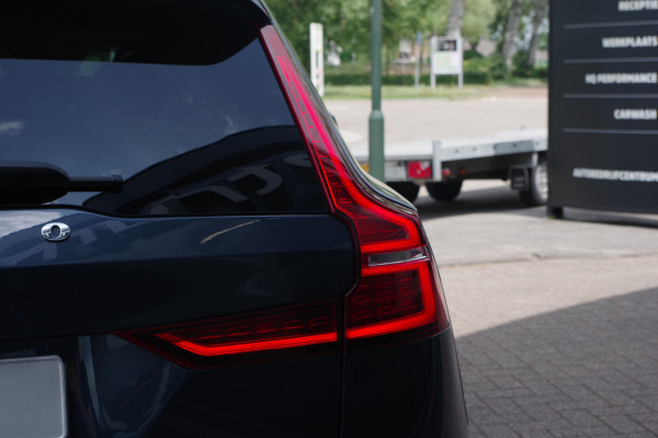 Volvo V60 2.0 T6 Recharge AWD Inscription 340 PK PHEV, Panoramadak, Harman/Kardon, 360 Camera, Trekhaak.