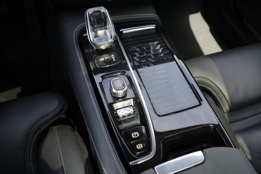 Volvo V60 2.0 T6 Recharge AWD Inscription 340 PK PHEV, Panoramadak, Harman/Kardon, 360 Camera, Trekhaak.