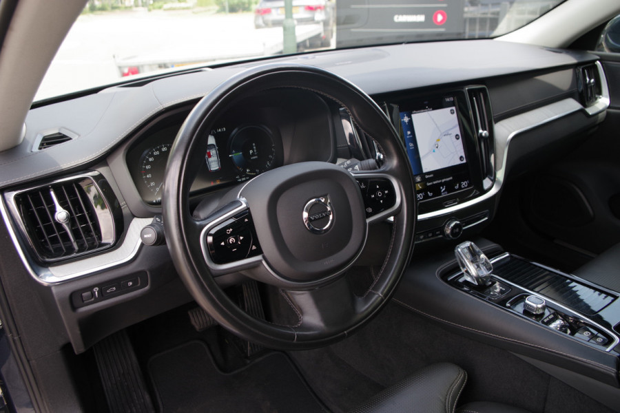 Volvo V60 2.0 T6 Recharge AWD Inscription 340 PK PHEV, Panoramadak, Harman/Kardon, 360 Camera, Trekhaak.