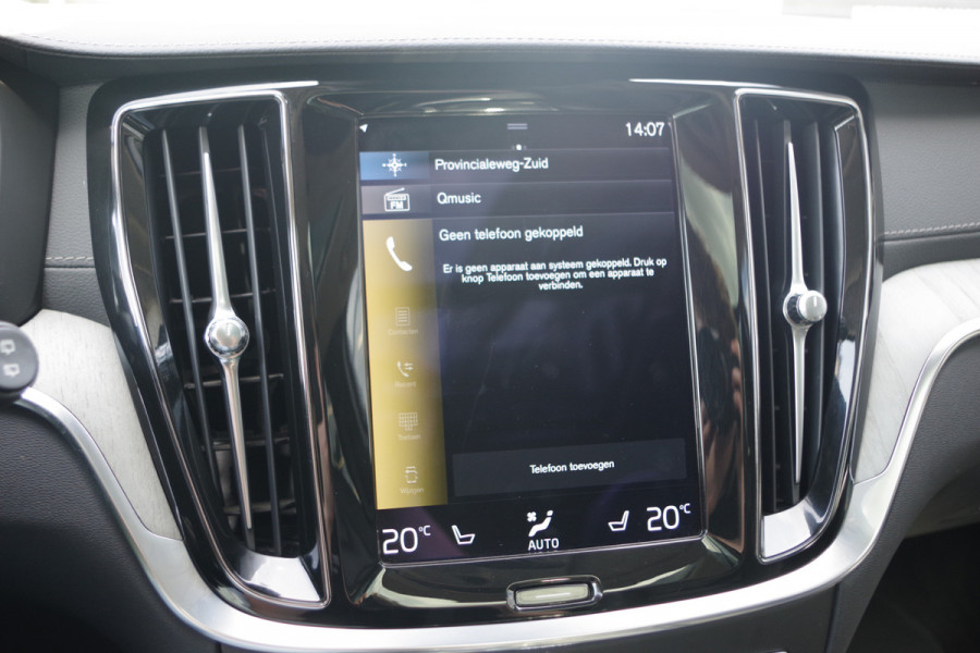 Volvo V60 2.0 T6 Recharge AWD Inscription 340 PK PHEV, Panoramadak, Harman/Kardon, 360 Camera, Trekhaak.