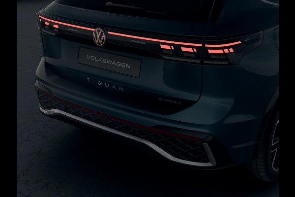 Volkswagen Tiguan R-Line-Edition 1.5 eHybrid 150 kW / 204 pk SUV 6 v