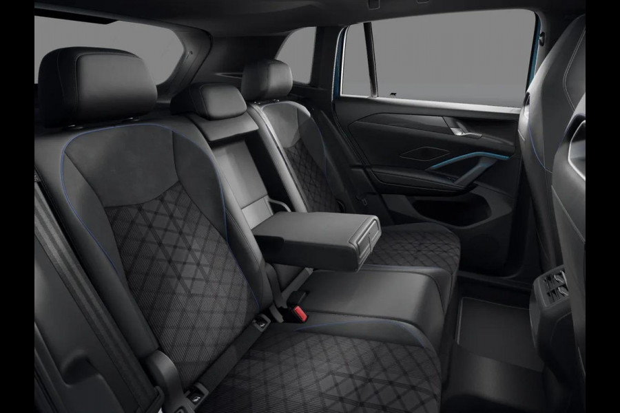 Volkswagen Tiguan R-Line-Edition 1.5 eHybrid 150 kW / 204 pk SUV 6 v