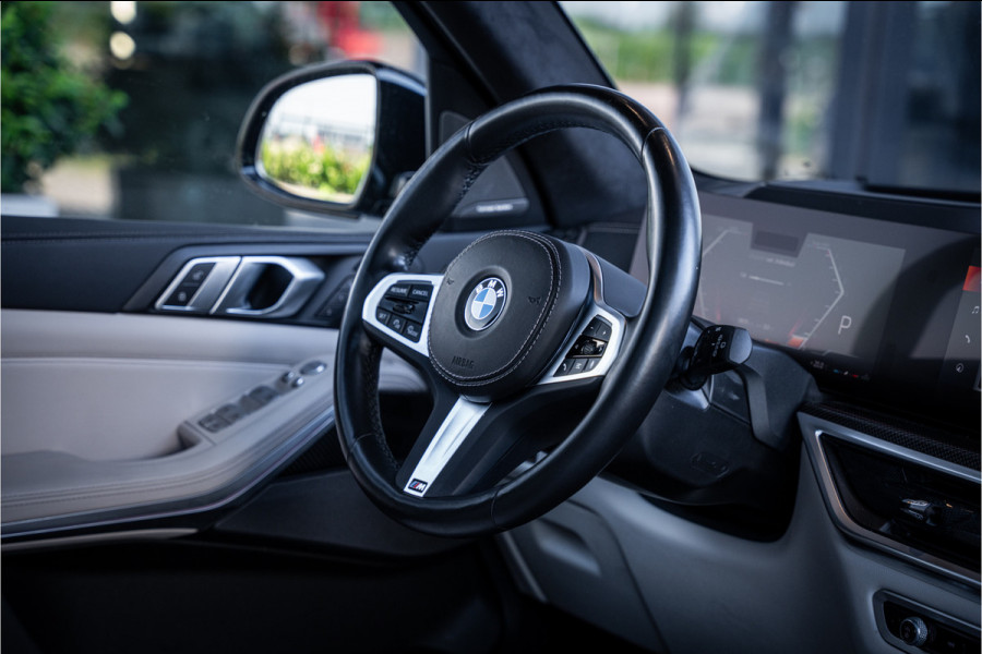 BMW X7 xDrive40i M Sport 7p | Panorama | Sky Lounge | H&K | Dravitgrau