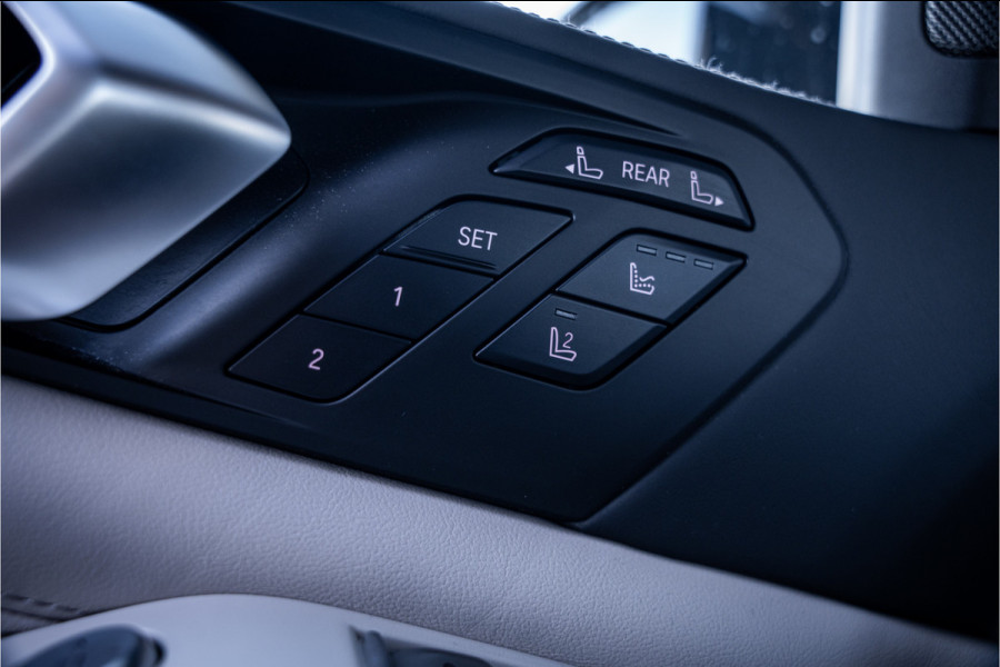 BMW X7 xDrive40i M Sport 7p | Panorama | Sky Lounge | H&K | Dravitgrau