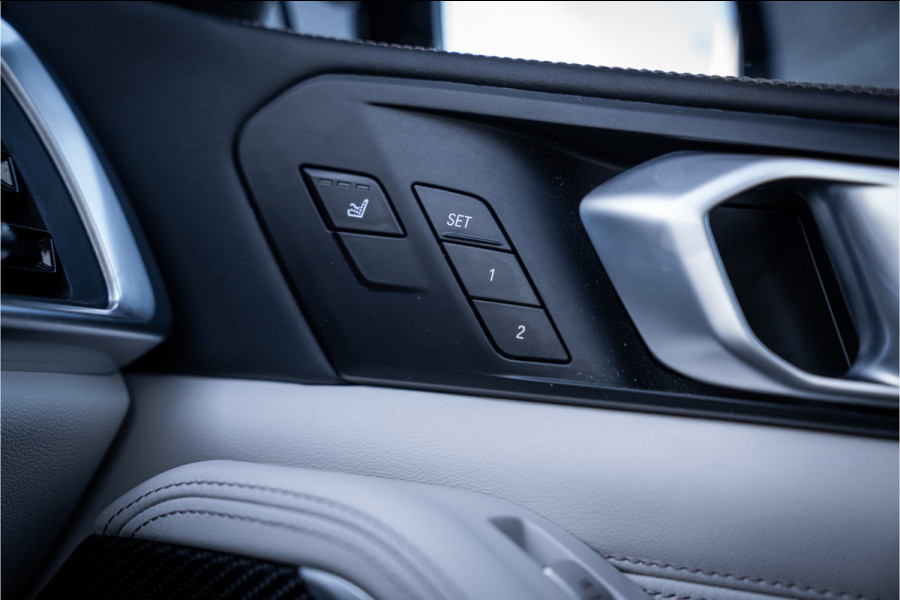 BMW X7 xDrive40i M Sport 7p | Panorama | Sky Lounge | H&K | Dravitgrau