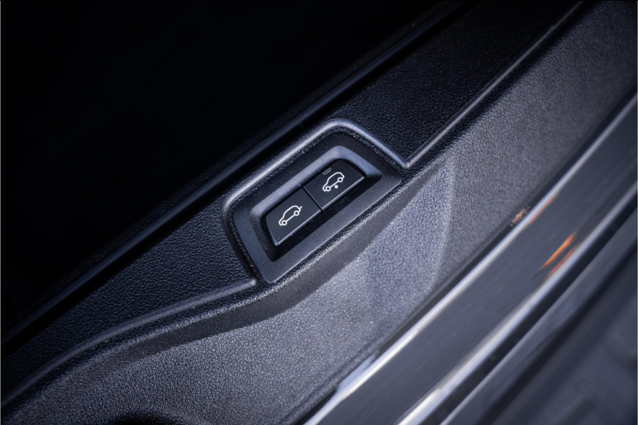 BMW X7 xDrive40i M Sport 7p | Panorama | Sky Lounge | H&K | Dravitgrau