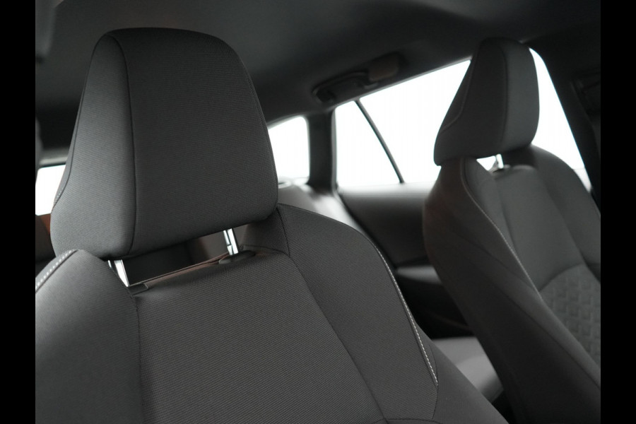 Toyota Corolla Touring Sports 2.0 Hybrid Comfort 184pk Dealer O.H | Adaptive Cruise | Trekhaak Afn. | Camera | Sportstoelen Verwarmd | Apple Carplay | LED | Navi Full Map | Stuurverwarming |