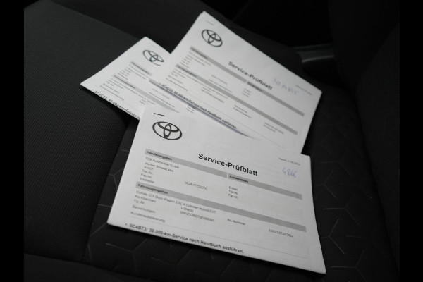Toyota Corolla Touring Sports 2.0 Hybrid Comfort 184pk Dealer O.H | Adaptive Cruise | Trekhaak Afn. | Camera | Sportstoelen Verwarmd | Apple Carplay | LED | Navi Full Map | Stuurverwarming |