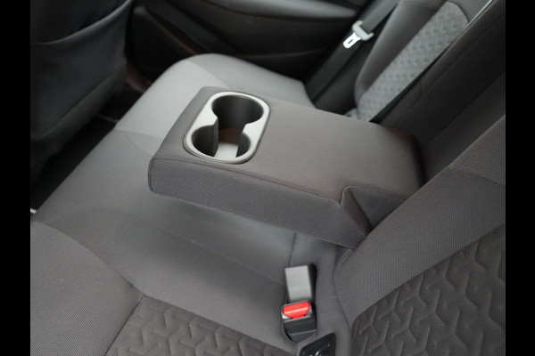 Toyota Corolla Touring Sports 2.0 Hybrid Comfort 184pk Dealer O.H | Adaptive Cruise | Trekhaak Afn. | Camera | Sportstoelen Verwarmd | Apple Carplay | LED | Navi Full Map | Stuurverwarming |