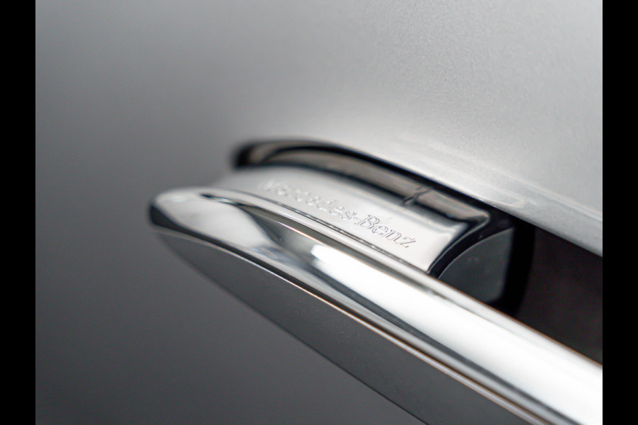 Mercedes-Benz E-Klasse Estate E 300 e Avantgarde | Luchtvering | Sfeerverlichting | Keyless Go