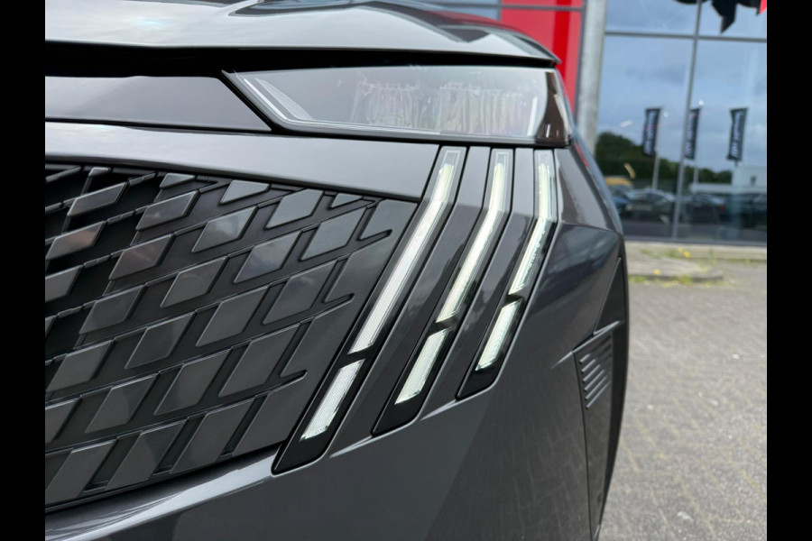 Peugeot 5008 1.2 Hybrid 145 Allure