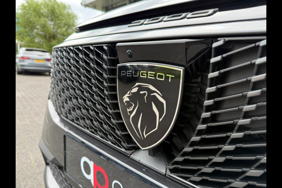 Peugeot 5008 1.2 Hybrid 145 Allure