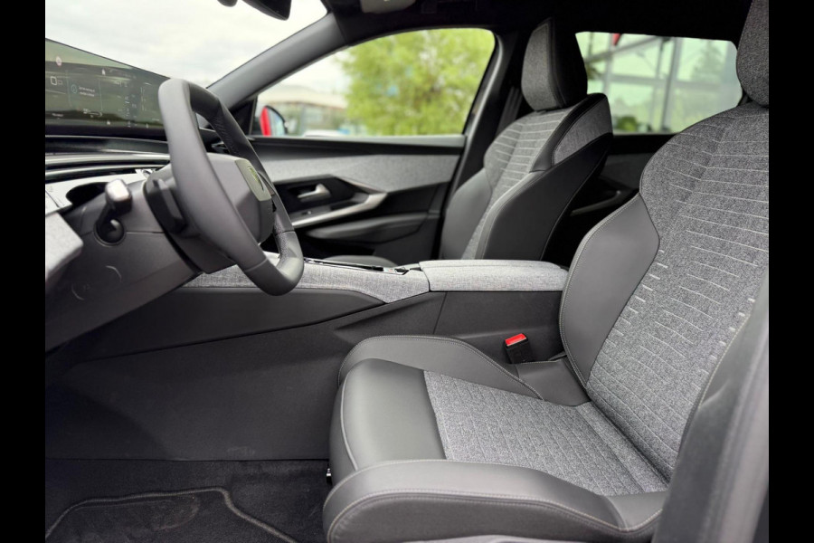 Peugeot 5008 1.2 Hybrid 145 Allure