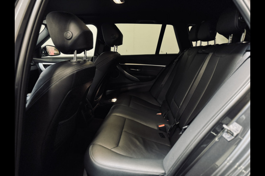 BMW 3 Serie Touring 320i Edition M-Sport | Leder | NaviProf | CarPlay
