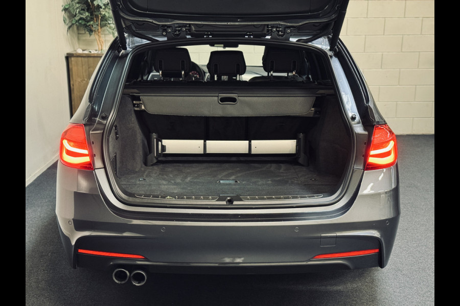 BMW 3 Serie Touring 320i Edition M-Sport | Leder | NaviProf | CarPlay
