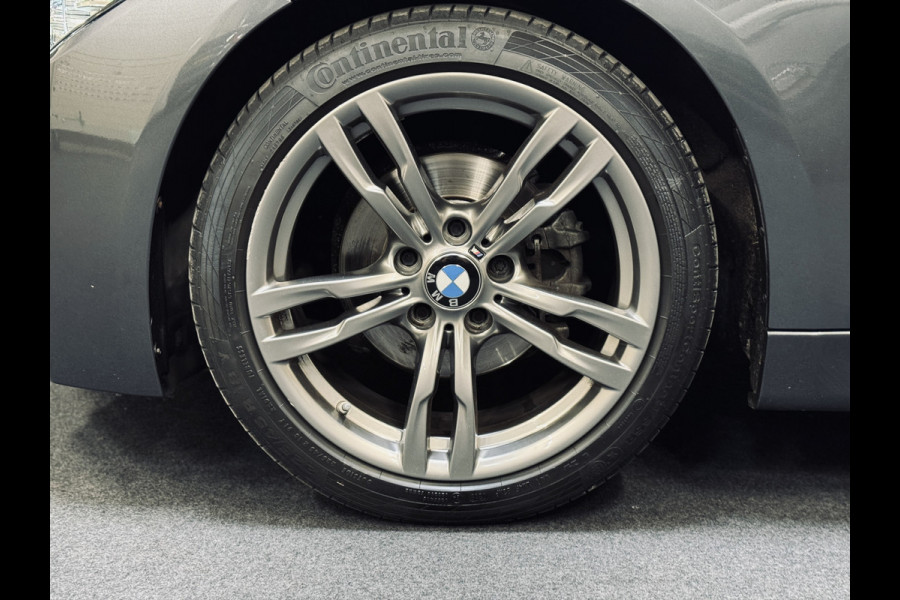 BMW 3 Serie Touring 320i Edition M-Sport | Leder | NaviProf | CarPlay