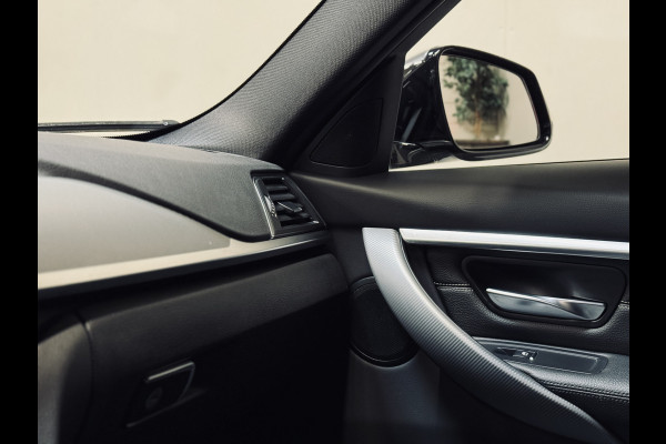 BMW 3 Serie Touring 320i Edition M-Sport | Leder | NaviProf | CarPlay