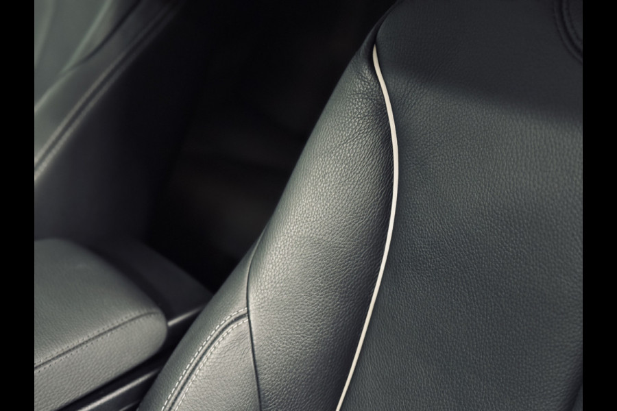 BMW 3 Serie Touring 320i Edition M-Sport | Leder | NaviProf | CarPlay