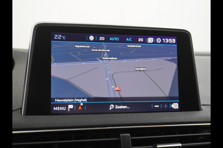 Peugeot 3008 T131PK Navi Camera Apple Carplay Android Pdc Mirror-Screen Auto BordHerkenning Ecc Cruise Control Bluetooth Regen-Licht Sensor L Privacy glass PureTech Blue Edition Executive Orig. NL se auto 1e eigenaar EURO6