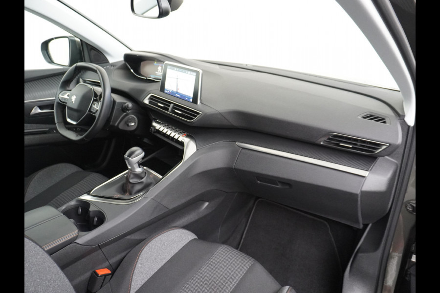 Peugeot 3008 T131PK Navi Camera Apple Carplay Android Pdc Mirror-Screen Auto BordHerkenning Ecc Cruise Control Bluetooth Regen-Licht Sensor L Privacy glass PureTech Blue Edition Executive Orig. NL se auto 1e eigenaar EURO6