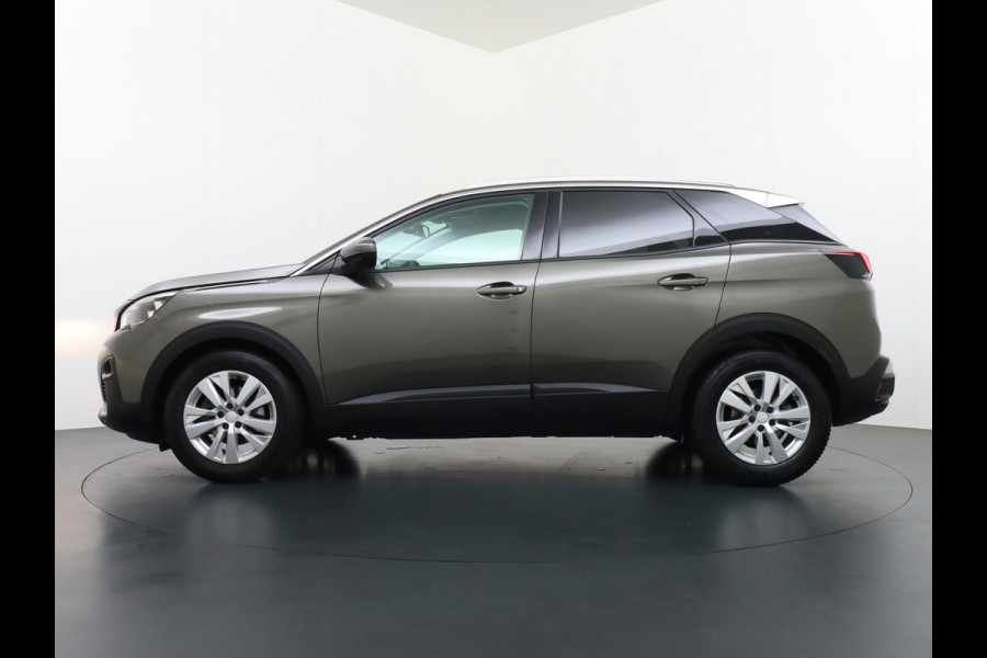 Peugeot 3008 T131PK Navi Camera Apple Carplay Android Pdc Mirror-Screen Auto BordHerkenning Ecc Cruise Control Bluetooth Regen-Licht Sensor L Privacy glass PureTech Blue Edition Executive Orig. NL se auto 1e eigenaar EURO6